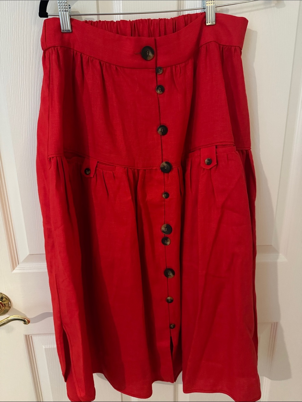 FARM Rio Red Button-Front Midi Skirt